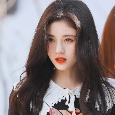 白小姐海报